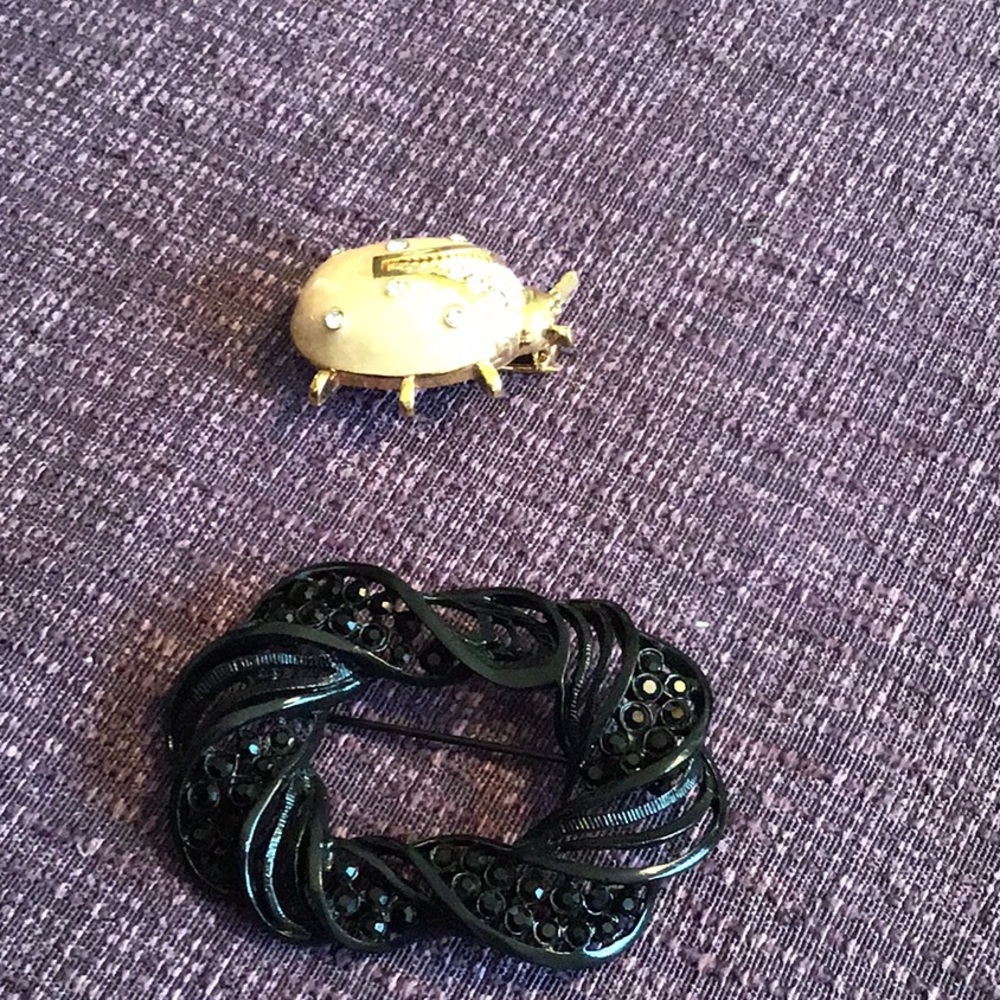 St. John scatter pins